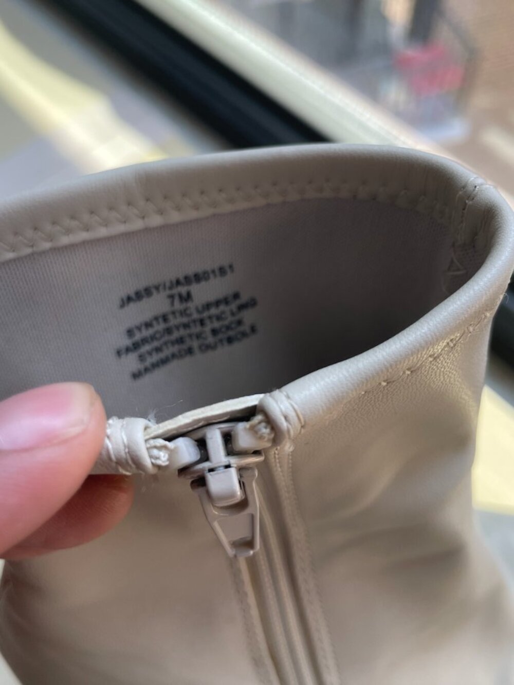Steve Madden - Picture 7 of 11